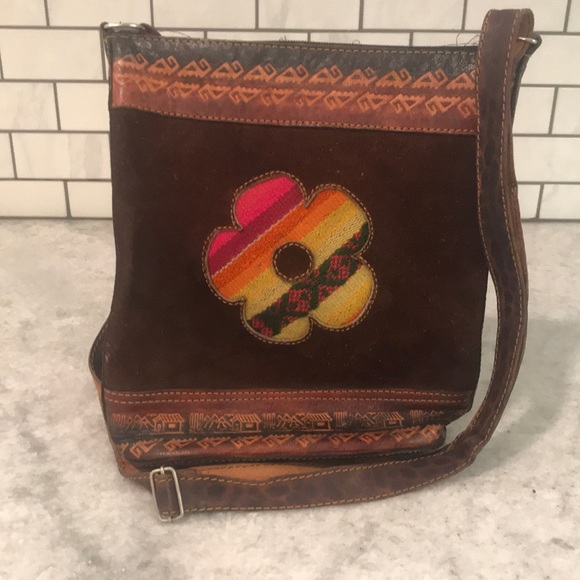 Vintage Bohemian Leather Suede Crossbody Purse Flower Tooled Detail Primitive - Picture 2 of 12